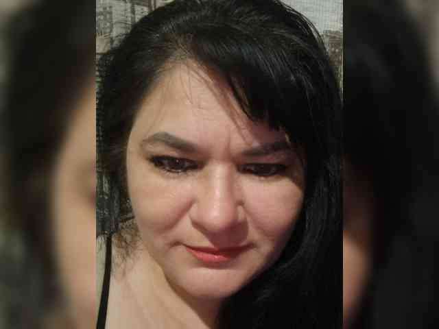Oksana29 webcam