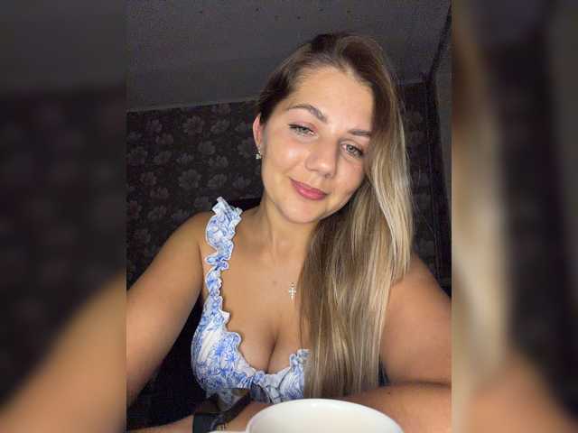 ValeriA98 live cam on BongaCams