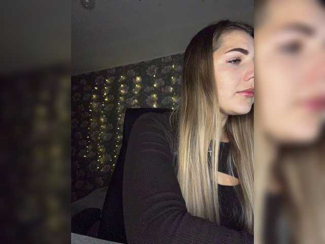 ValeriA98 live cam on BongaCams