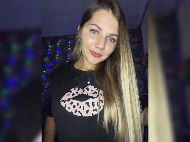 ValeriA98 live cam on BongaCams