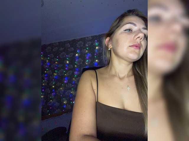 ValeriA98 live cam on BongaCams