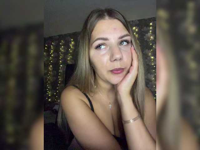 ValeriA98 live cam on BongaCams
