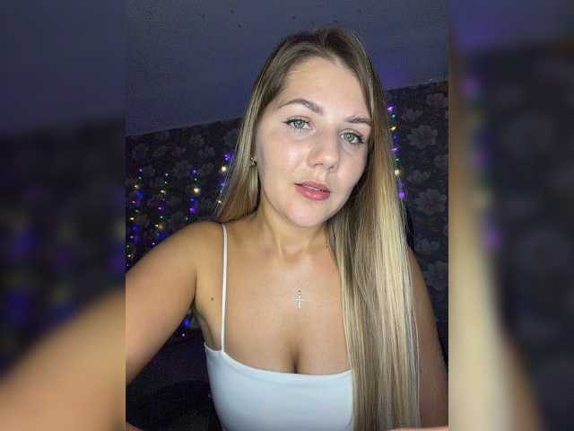 ValeriA98 live cam on BongaCams