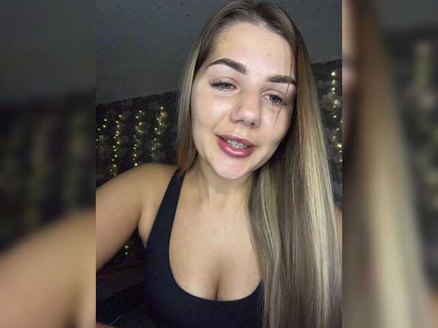 ValeriA98 live cam preview