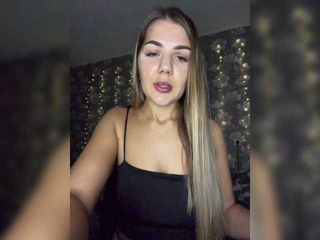 ValeriA98 live cam on BongaCams