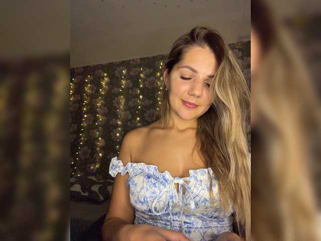 ValeriA98, en vivo ahora en BongaCams