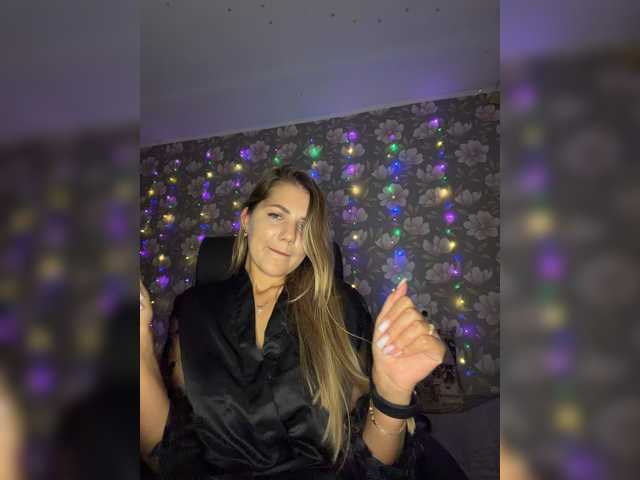 ValeriA98 live cam on BongaCams