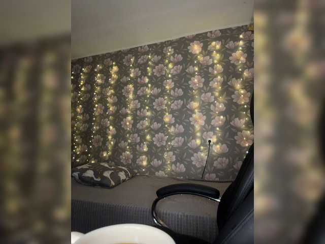 ValeriA98 live cam on BongaCams