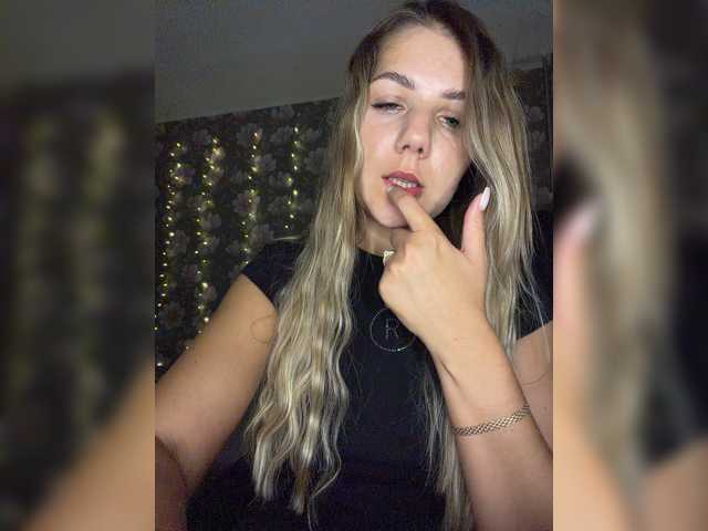 ValeriA98 live cam preview