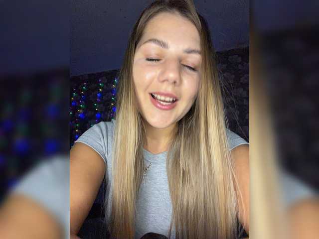 ValeriA98 live cam on BongaCams