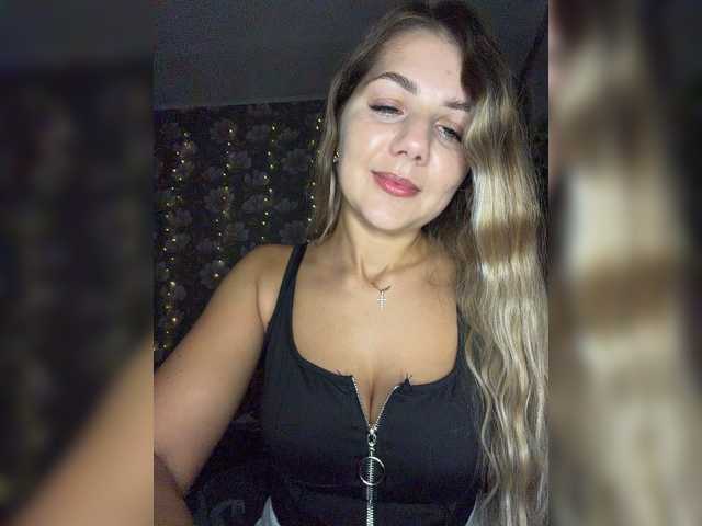 ValeriA98 live cam on BongaCams