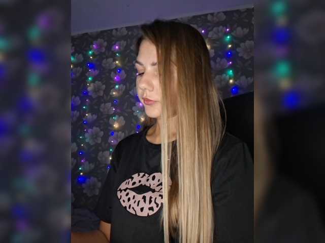 ValeriA98 live cam on BongaCams