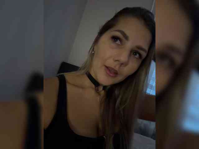 ValeriA98 webcam