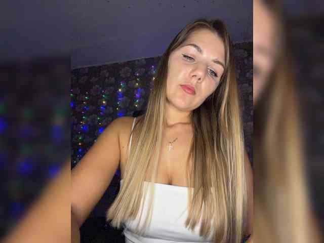 ValeriA98 webcam