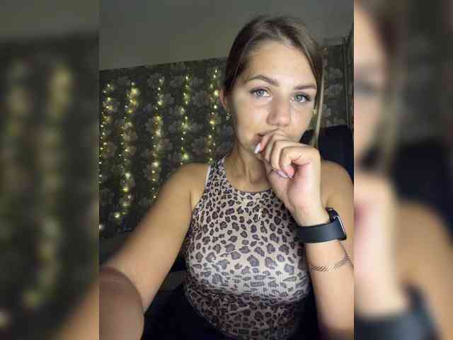 valeria98's live room