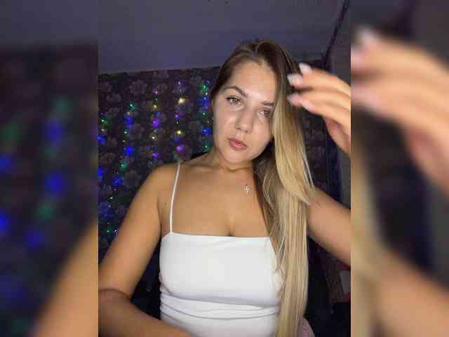 ValeriA98 webcam