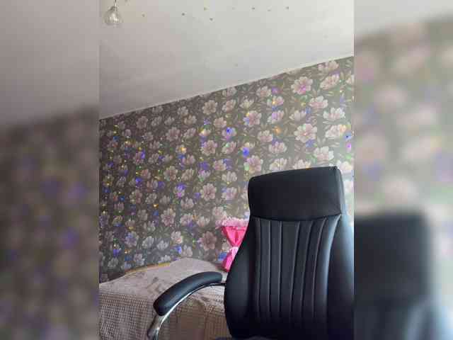 ValeriA98 webcam