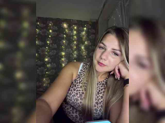 valeria98's live room