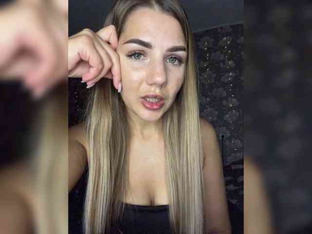 valeria98's live room