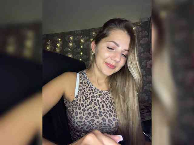 valeria98's live room