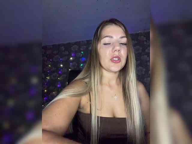valeria98's live room