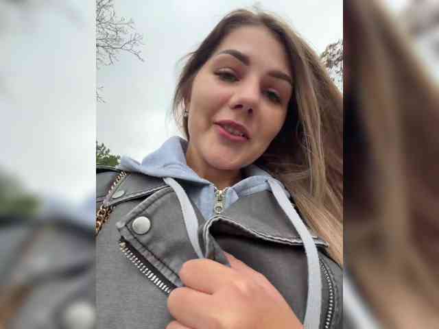 ValeriA98 webcam