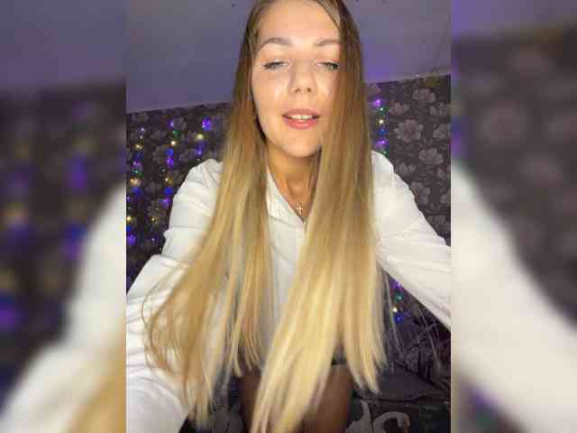 ValeriA98 webcam