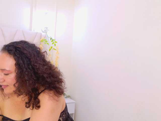 Hannaortiz live cam on BongaCams