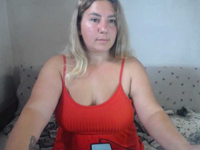 MissDi96 live cam on BongaCams