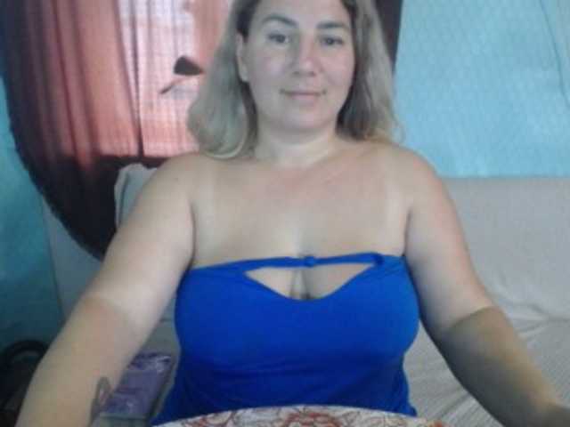 MissDi96 live cam on BongaCams