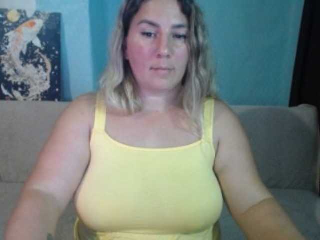 MissDi96 live cam on BongaCams