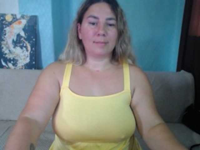 MissDi96 live cam on BongaCams