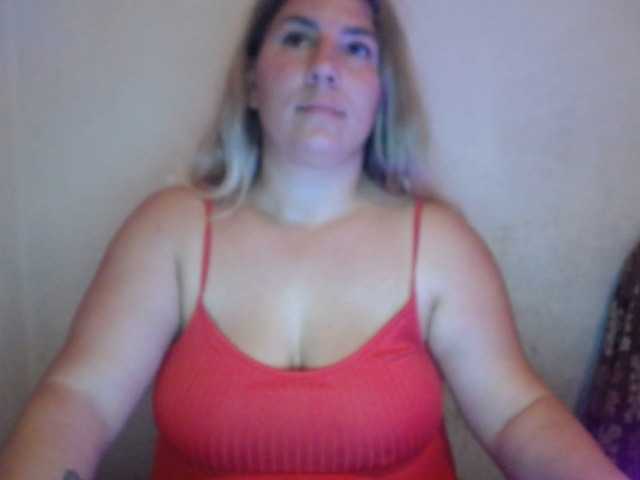 MissDi96 live cam on BongaCams