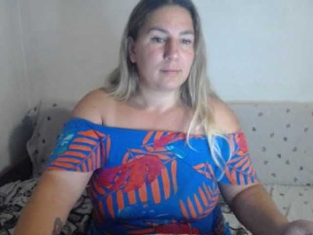 MissDi96 live cam on BongaCams