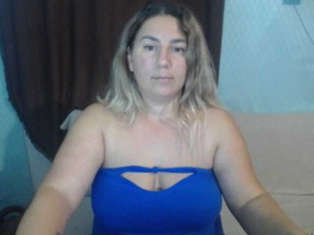 MissDi96 live cam on BongaCams