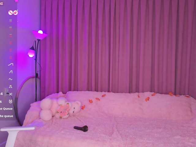 AyaseMomoxoxo live cam on BongaCams