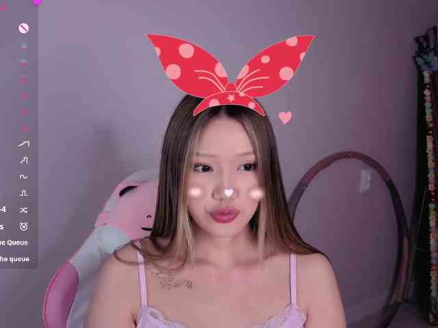 AyaseMomoxoxo webcam