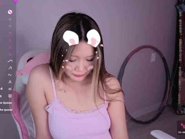 AyaseMomoxoxo webcam