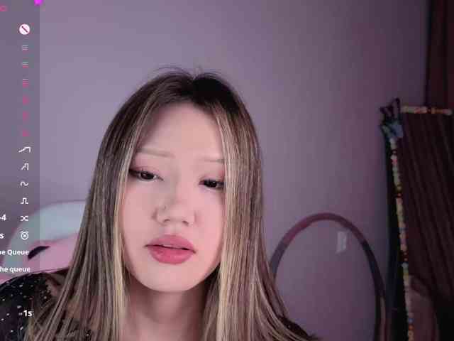 AyaseMomoxoxo webcam