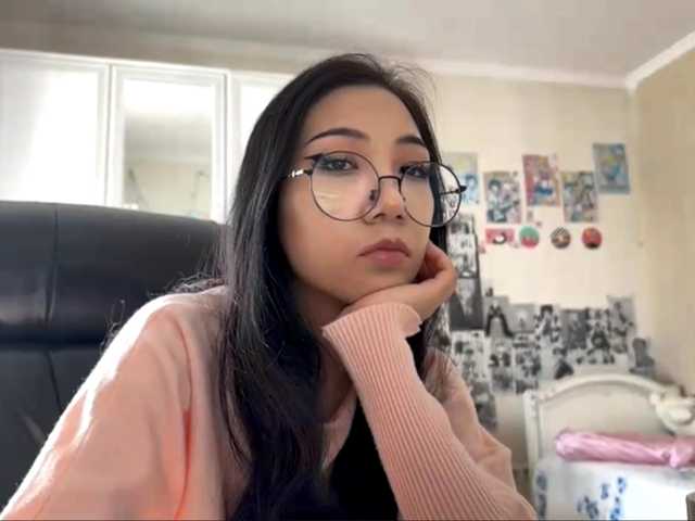 GlennaVandermeulen live cam on BongaCams