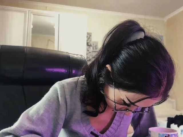 GlennaVandermeulen live cam on BongaCams