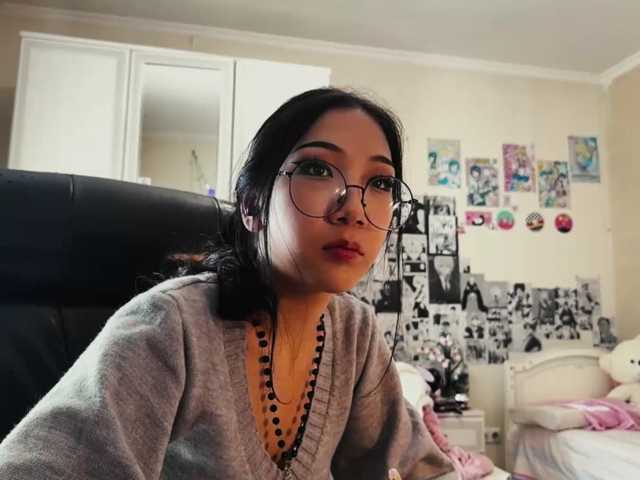 GlennaVandermeulen live cam on BongaCams
