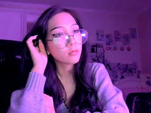 GlennaVandermeulen live cam on BongaCams