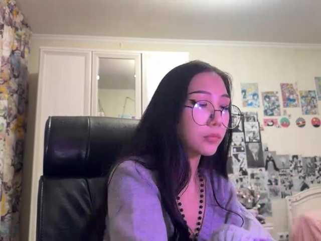 GlennaVandermeulen live cam on BongaCams