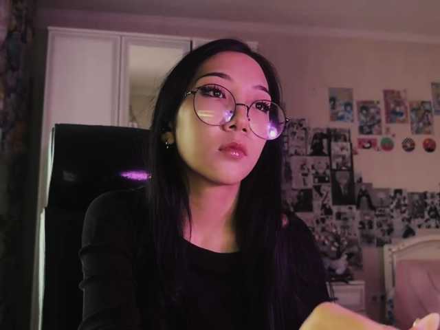 GlennaVandermeulen live cam on BongaCams