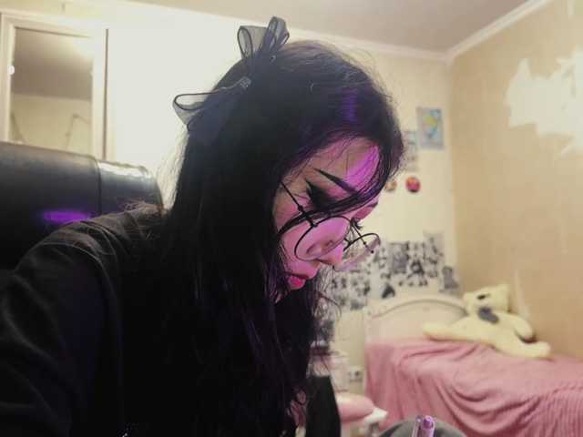 GlennaVandermeulen live cam on BongaCams