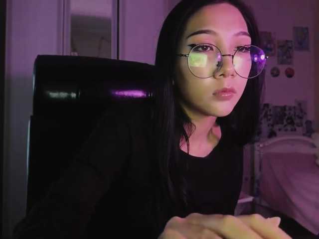 GlennaVandermeulen live cam on BongaCams