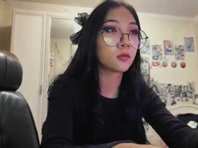 GlennaVandermeulen live cam on BongaCams