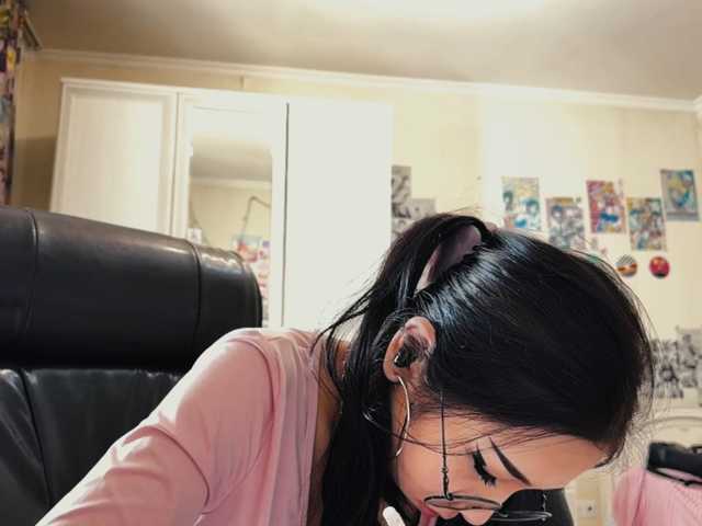 GlennaVandermeulen, en vivo ahora en BongaCams