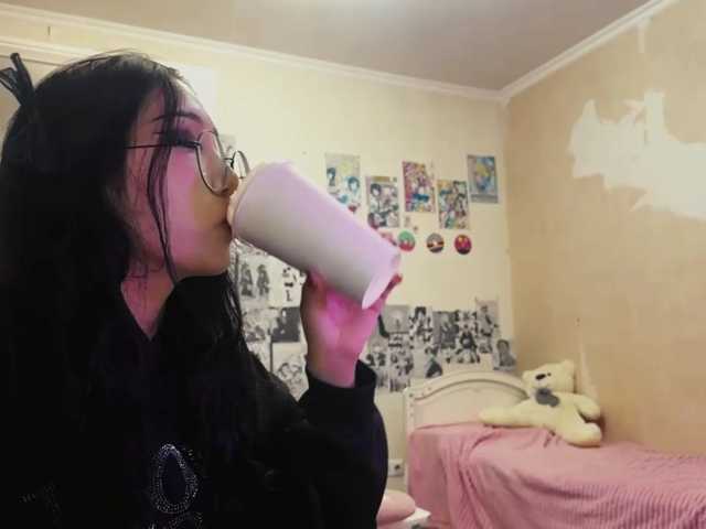 GlennaVandermeulen live cam on BongaCams